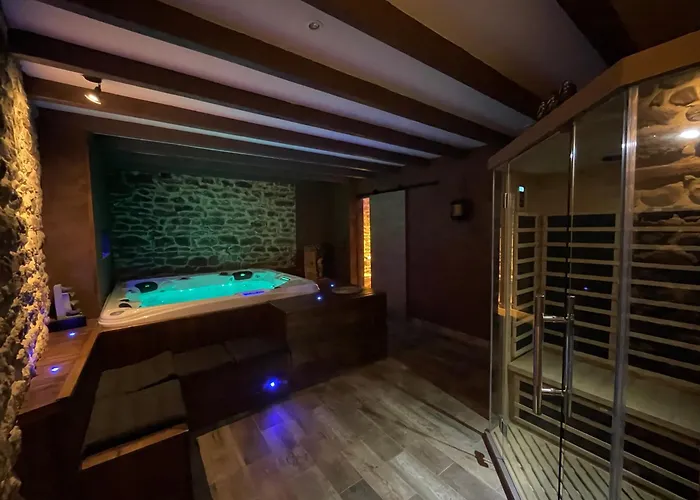 Domaine De Vandenesse Et Spa